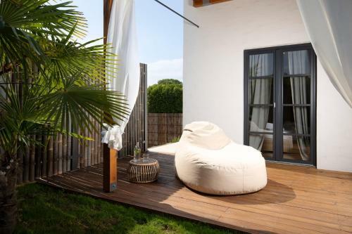 Villa Andresitas Palace - Tropical Castle With Rooftop Terrace