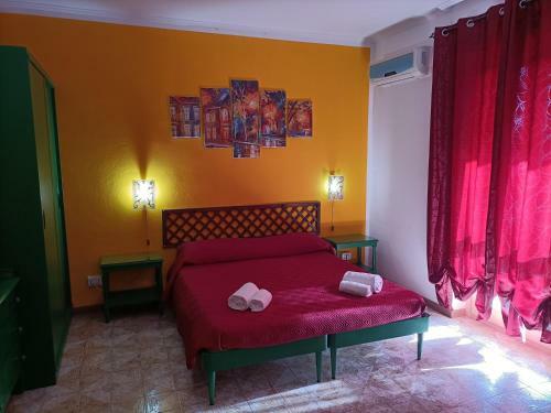 Hostal Mony's Island B&B