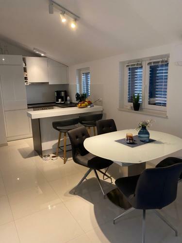 Breitling Apartments With Pool