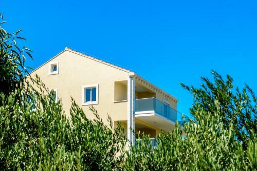 Apartamentos Villa Niki 2