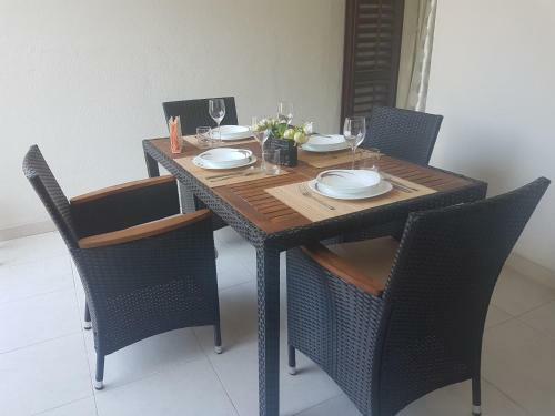 Beach Apartment In The Center Of Brela