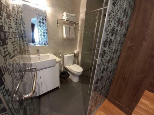 Tung Luxury Hotel Ha Long