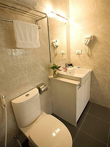 Tung Luxury Hotel Ha Long