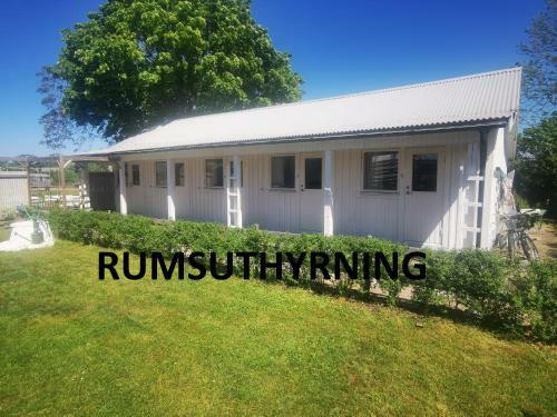 Apartamento Villa Neptuni L�genhet Och Rumsuthyrning