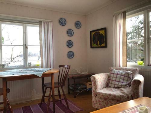 Sj�stuga Vid Bunn Gr�nna - Uddastugan