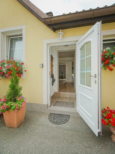 Apartamento Auszeit Leoben 3 Mit Gartenterasse Und Gratisparkplatz