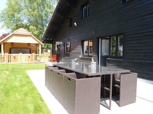 Holiday Home Bonheur Wellness Montmalmedy