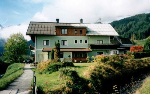 Hostal Fr�hst�ckspension Neuwirt