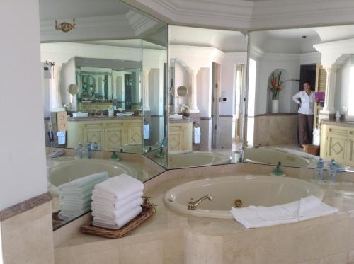Hotel Grand Isla Navidad Resort