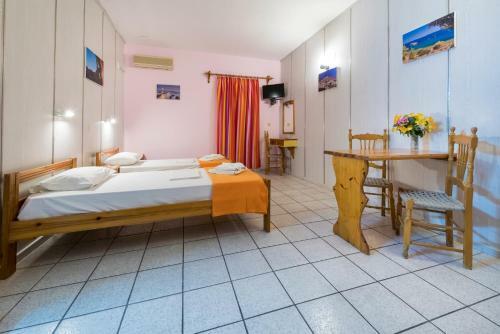 Apartamento Elefteria Hotel