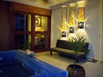 Hotel Villas Las Azucenas