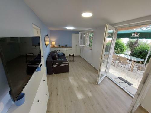 Apartamentos Villa Stefi (30m From The Sea)