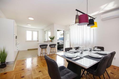 Apartment Gg Makarska