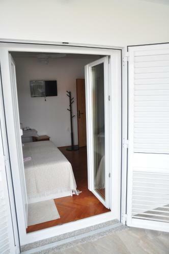 Hostal Rose Rooms At Island Of Rab