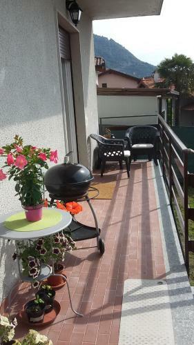 Sissi House Flowers