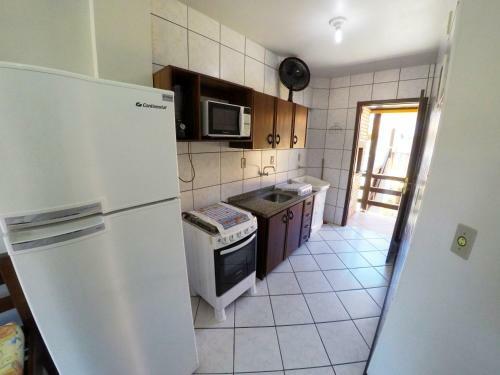 Apartamento Aptos Quadra Mar Bombas
