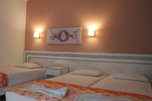 Katerina Apartments And Studios