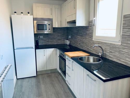 Apartamento Con Terraza Y Parking Privado