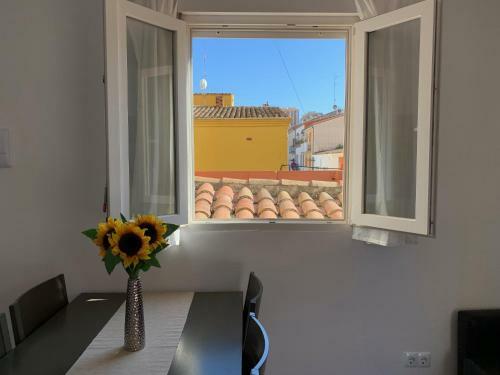 Apartamento Con Terraza Y Parking Privado