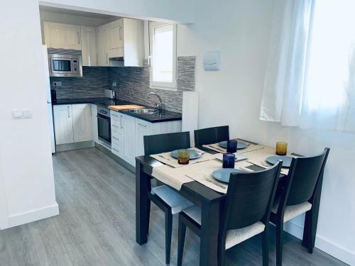 Apartamento Con Terraza Y Parking Privado