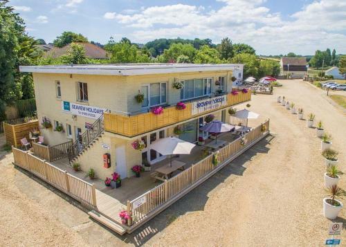 Hotel Salterns Village