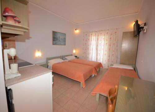 Konstantza Studios And Apartments