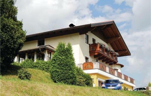 Apartment Perneggweg II