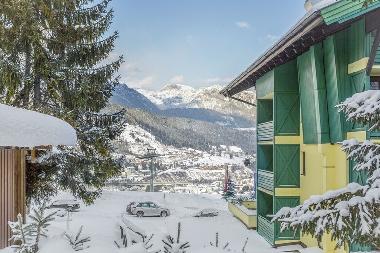 Aparthotel Alpine Club Hotel