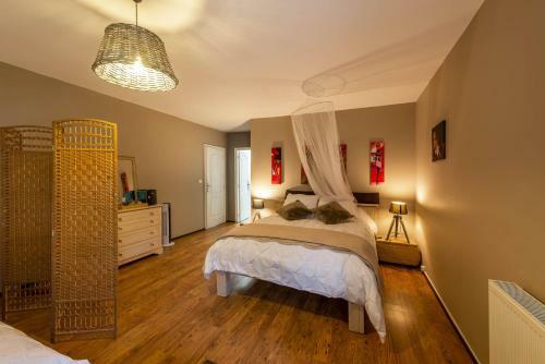 Hostal Les Tours Celtiques