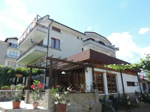 Hostal Guest House B??kish Obzor