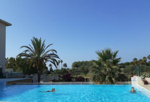 Close To The Sea Apartments