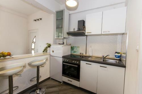 Apartments Laledo