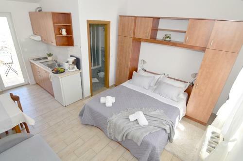 Old Town Studio Apartments