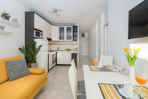 Lavica Seaside Apartments, Podstrana