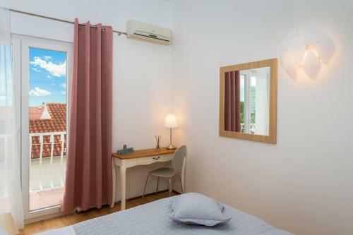 Lavica Seaside Apartments, Podstrana