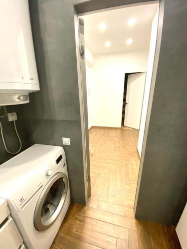 Apartamento ??????????? ??????? ? ?????????? ?? ?????? ??? ???????? 15-?