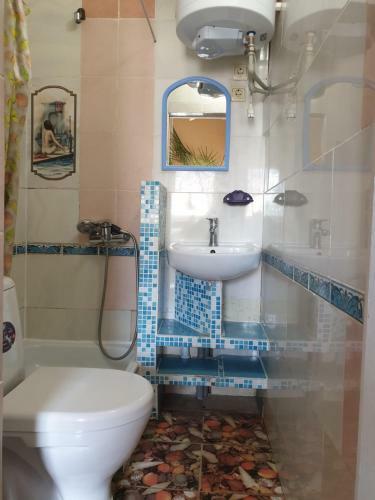 Hostal Guest House Cozy Near Arcadia