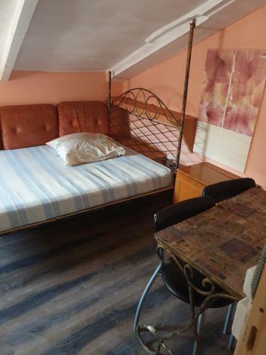 Hostal Guest House Cozy Near Arcadia