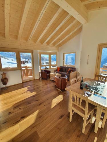 Apartamento Alpen-park Dachwohnung Ost