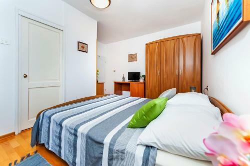 Hostal Apartment & Rooms Graciela