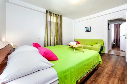 Hostal Apartment & Rooms Graciela