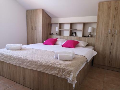Apartmani Vukovi?