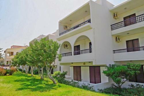 Apartamento Debbi Appartments And Hotel