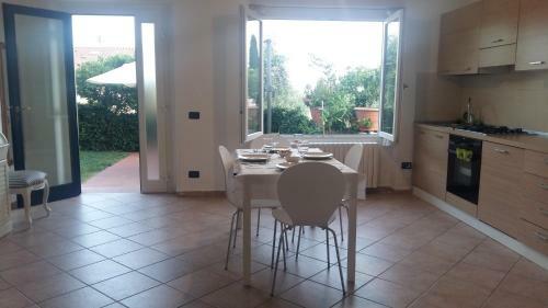 Locazione Turistica Con Giardino