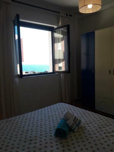Window On The Sea Apartment