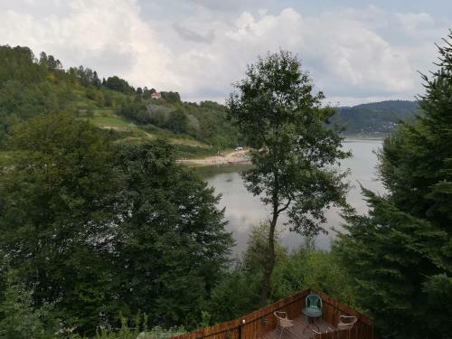 Hostal Pokoje Na Skale Nad Jeziorem Soli?skim