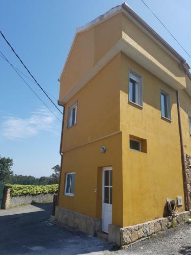 Apartamento En Zona Rustica De Camari�as