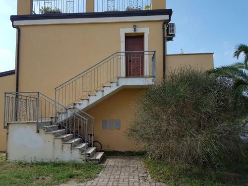 Pizzo Apartment 48