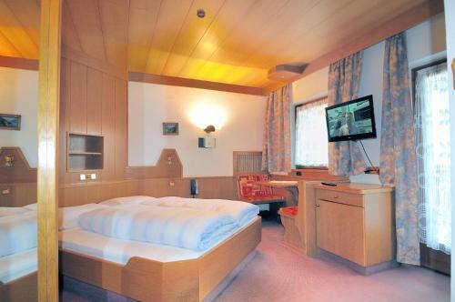 Hotel Pension Alpenhof