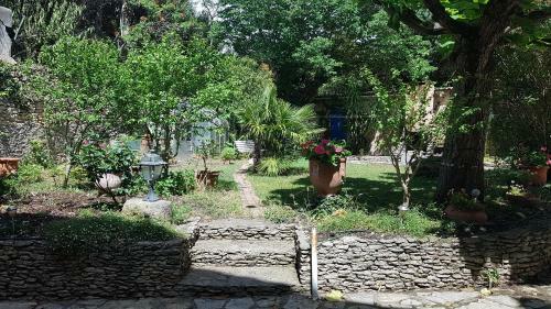 Bed & Breakfast Chambres D'h�tes Les Arbousiers